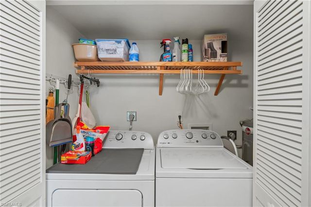 9375 Gulf Shore DR # 401, Naples, FL 34108