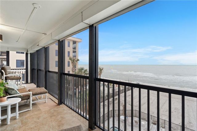 9375 Gulf Shore DR # 401, Naples, FL 34108