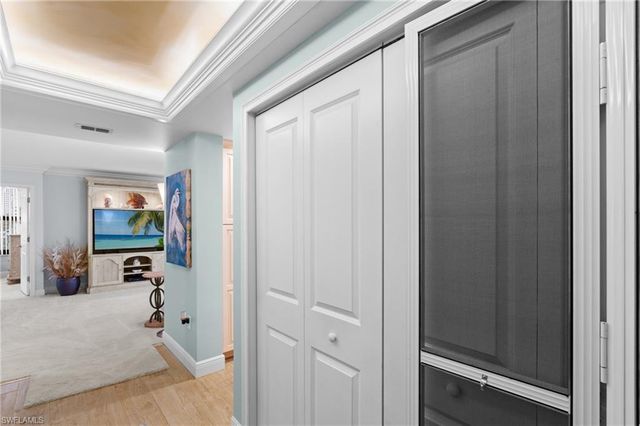 9375 Gulf Shore DR # 401, Naples, FL 34108