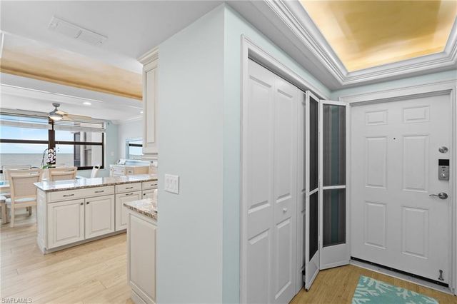 9375 Gulf Shore DR # 401, Naples, FL 34108