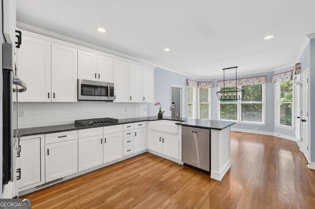 1995 Silverstone Drive, Lawrenceville, GA 30045
