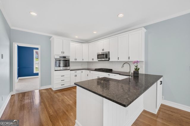 1995 Silverstone Drive, Lawrenceville, GA 30045