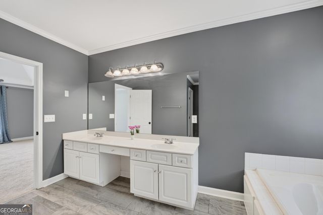 1995 Silverstone Drive, Lawrenceville, GA 30045