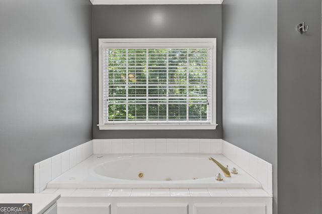 1995 Silverstone Drive, Lawrenceville, GA 30045