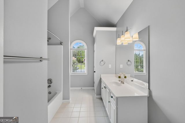 1995 Silverstone Drive, Lawrenceville, GA 30045