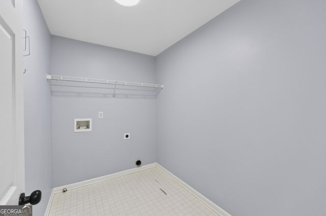 1995 Silverstone Drive, Lawrenceville, GA 30045