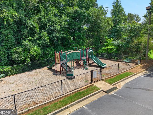 1995 Silverstone Drive, Lawrenceville, GA 30045