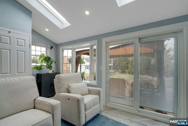 111 Crain Road, Paramus, NJ 07652