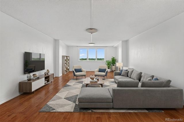2225 Buchtel Boulevard 1101, Denver, CO 80210
