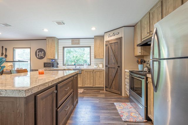 8193 County Road 261, Richards, TX 77873