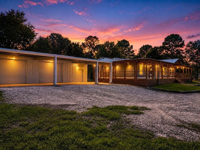 8193 County Road 261, Richards, TX 77873