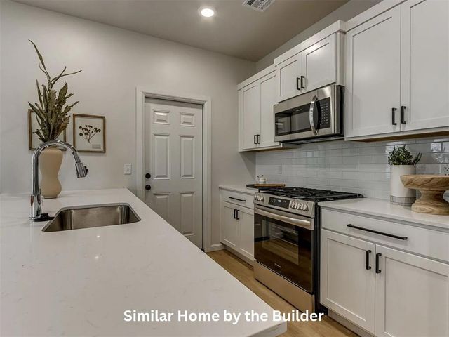 19608 Horseshoe Avenue, Edmond, OK 73012