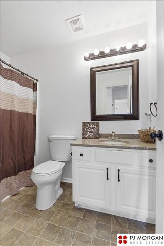 3104 Sheridan Road, Bellevue, NE 68123