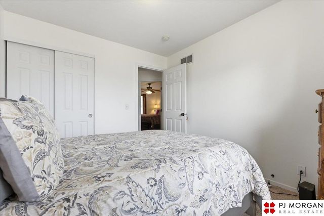 3104 Sheridan Road, Bellevue, NE 68123