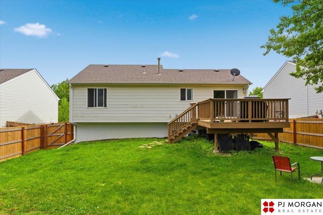 3104 Sheridan Road, Bellevue, NE 68123