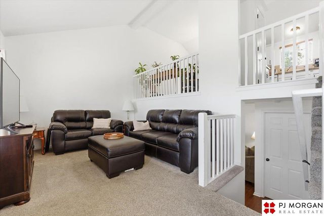 3104 Sheridan Road, Bellevue, NE 68123