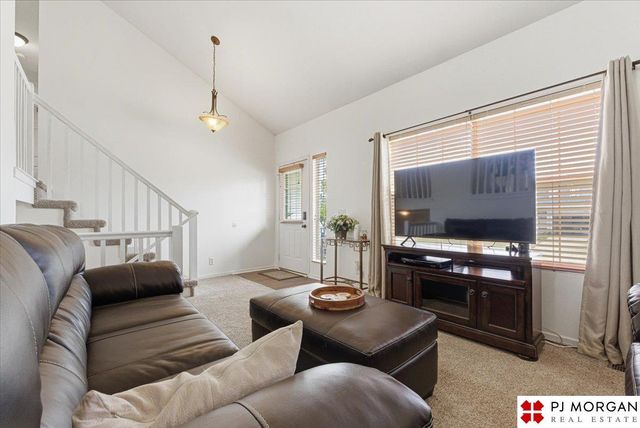 3104 Sheridan Road, Bellevue, NE 68123
