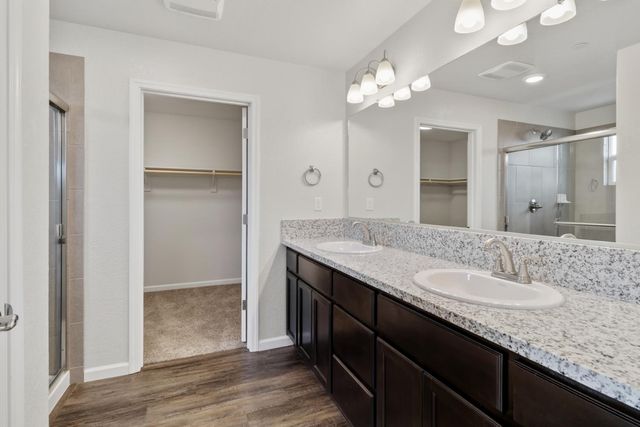 1504 Willow Dr, Ione, CA 95640