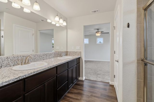 1504 Willow Dr, Ione, CA 95640