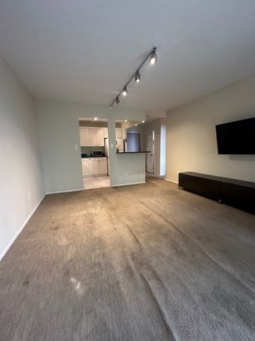 9098 W Terrace Drive 3-I, Niles, IL 60714