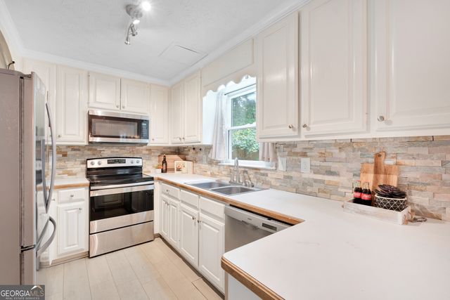 1330 Timber Lake Trail, Cumming, GA 30041