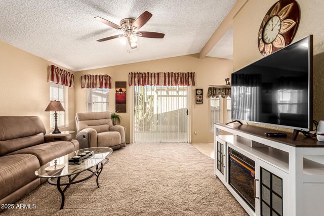 1816 E TORREY PINES Lane, Chandler, AZ 85249