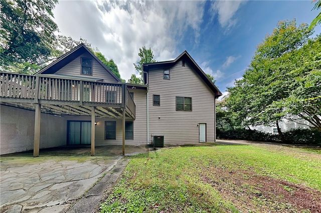 4125 Inola Trail NE, Roswell, GA 30075