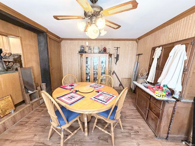 8902 S 900 E Road, Walkerton, IN 46574