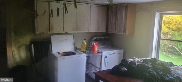 2100 SINGERLY RD, Elkton, MD 21921