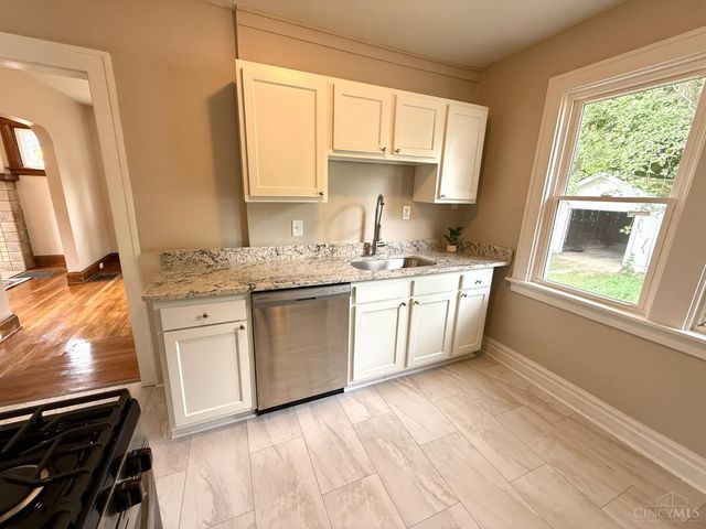 5773 Lantana Avenue, Cincinnati, OH 45224