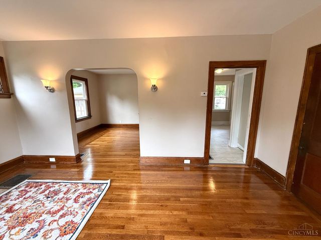 5773 Lantana Avenue, Cincinnati, OH 45224