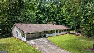 62 Chestnut Path, Dallas, GA 30132