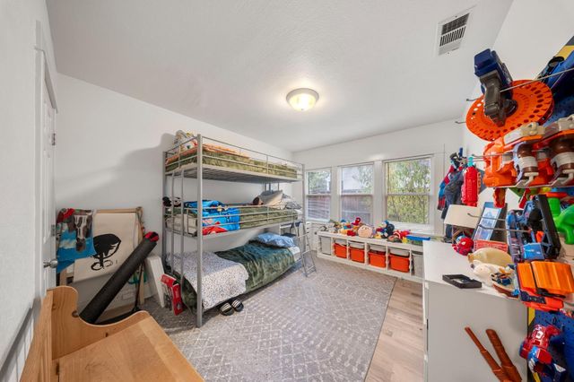 123 Maynell Ave, Modesto, CA 95354