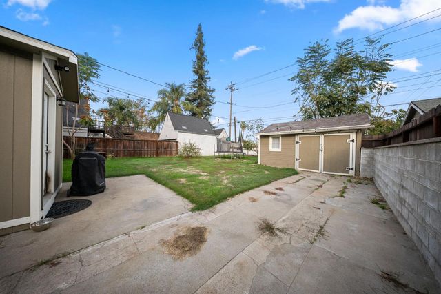 123 Maynell Ave, Modesto, CA 95354