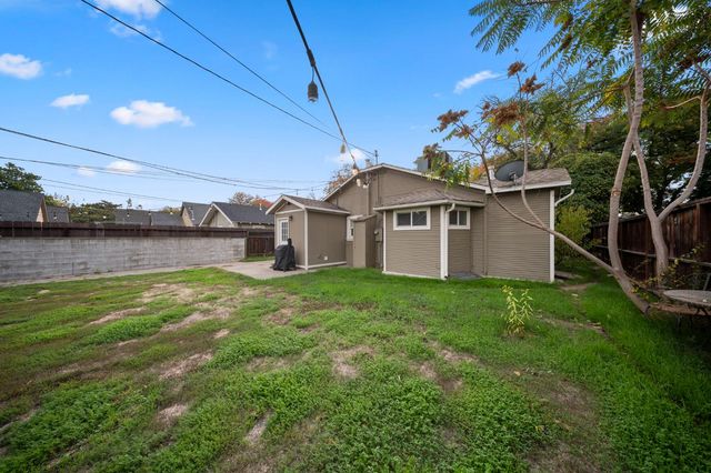 123 Maynell Ave, Modesto, CA 95354