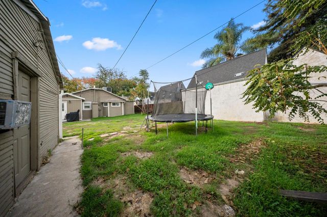 123 Maynell Ave, Modesto, CA 95354