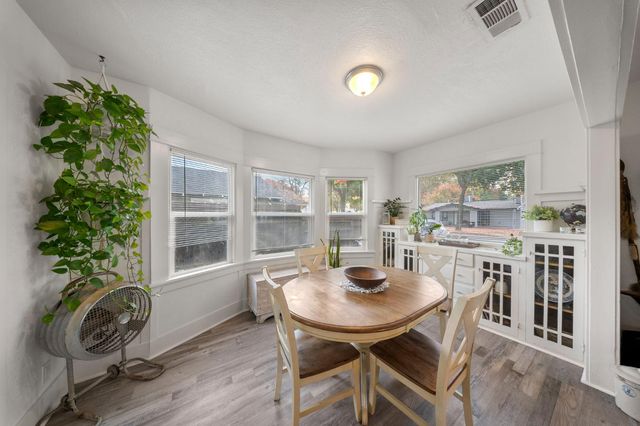 123 Maynell Ave, Modesto, CA 95354