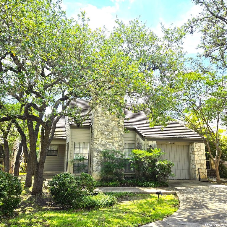 17226 Beacon Woods, San Antonio, TX 78248