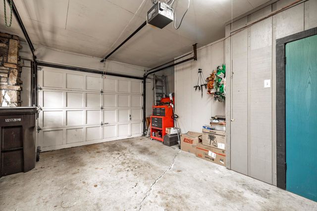 41 Pyrenees Way Way, Hot Springs, AR 71909