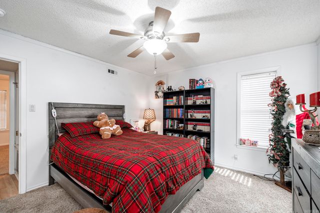 41 Pyrenees Way Way, Hot Springs, AR 71909