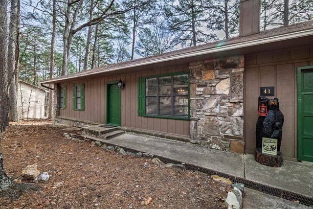 41 Pyrenees Way Way, Hot Springs, AR 71909