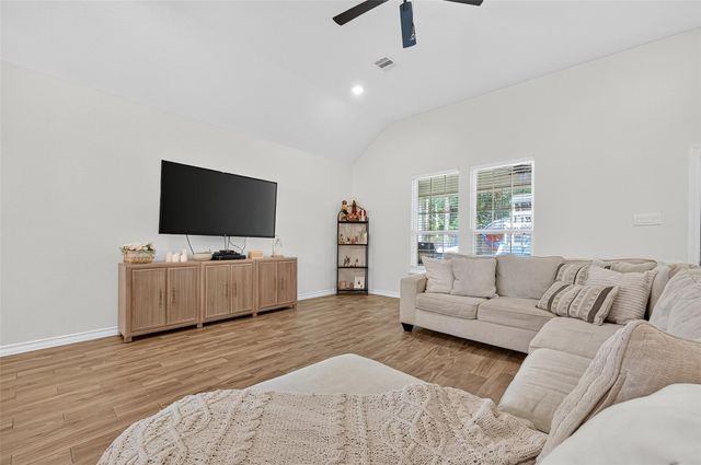 24530 Kildare Street, Hempstead, TX 77445