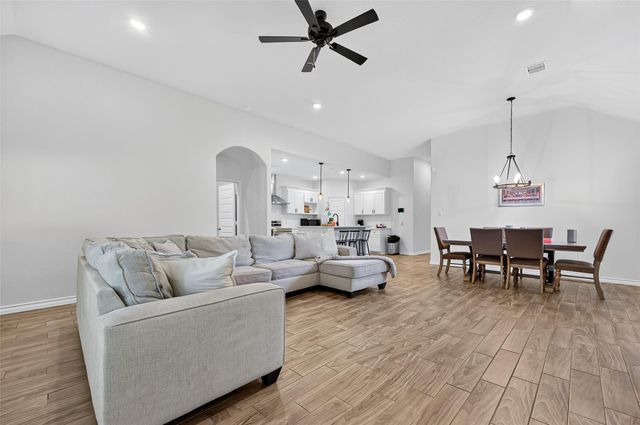 24530 Kildare Street, Hempstead, TX 77445