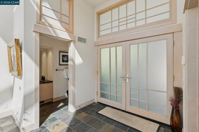 319 Tappan Ter, Orinda, CA 94563