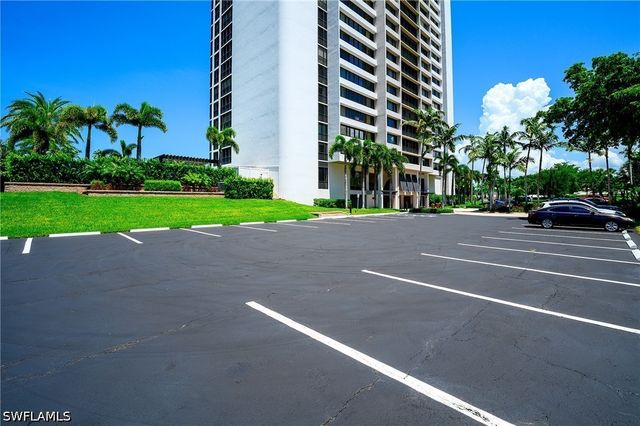 5601 Turtle Bay DR 1203, Naples, FL 34108