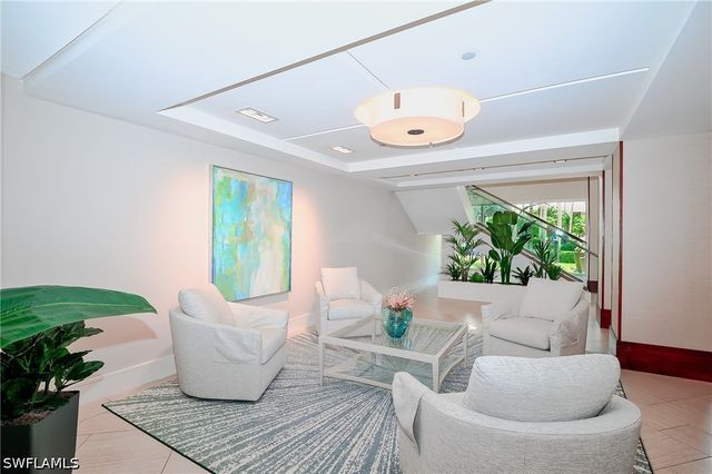 5601 Turtle Bay DR 1203, Naples, FL 34108