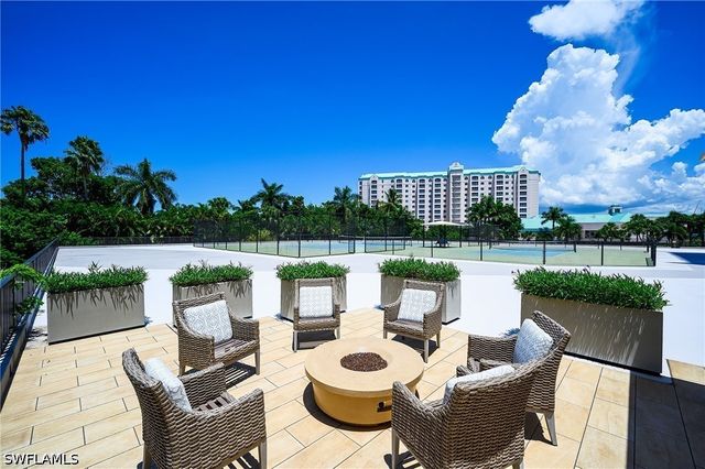 5601 Turtle Bay DR 1203, Naples, FL 34108