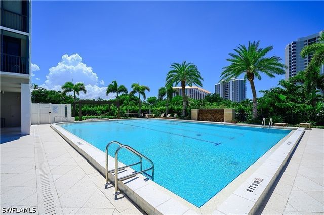 5601 Turtle Bay DR 1203, Naples, FL 34108
