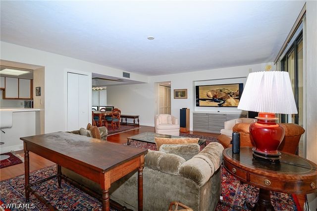 5601 Turtle Bay DR 1203, Naples, FL 34108