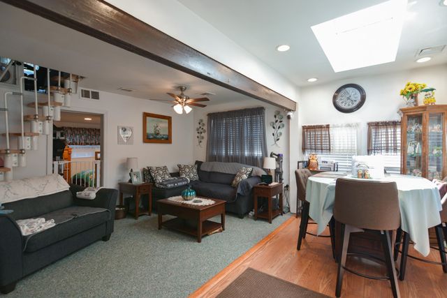 209 Chases Grove Road, Derry, NH 03038